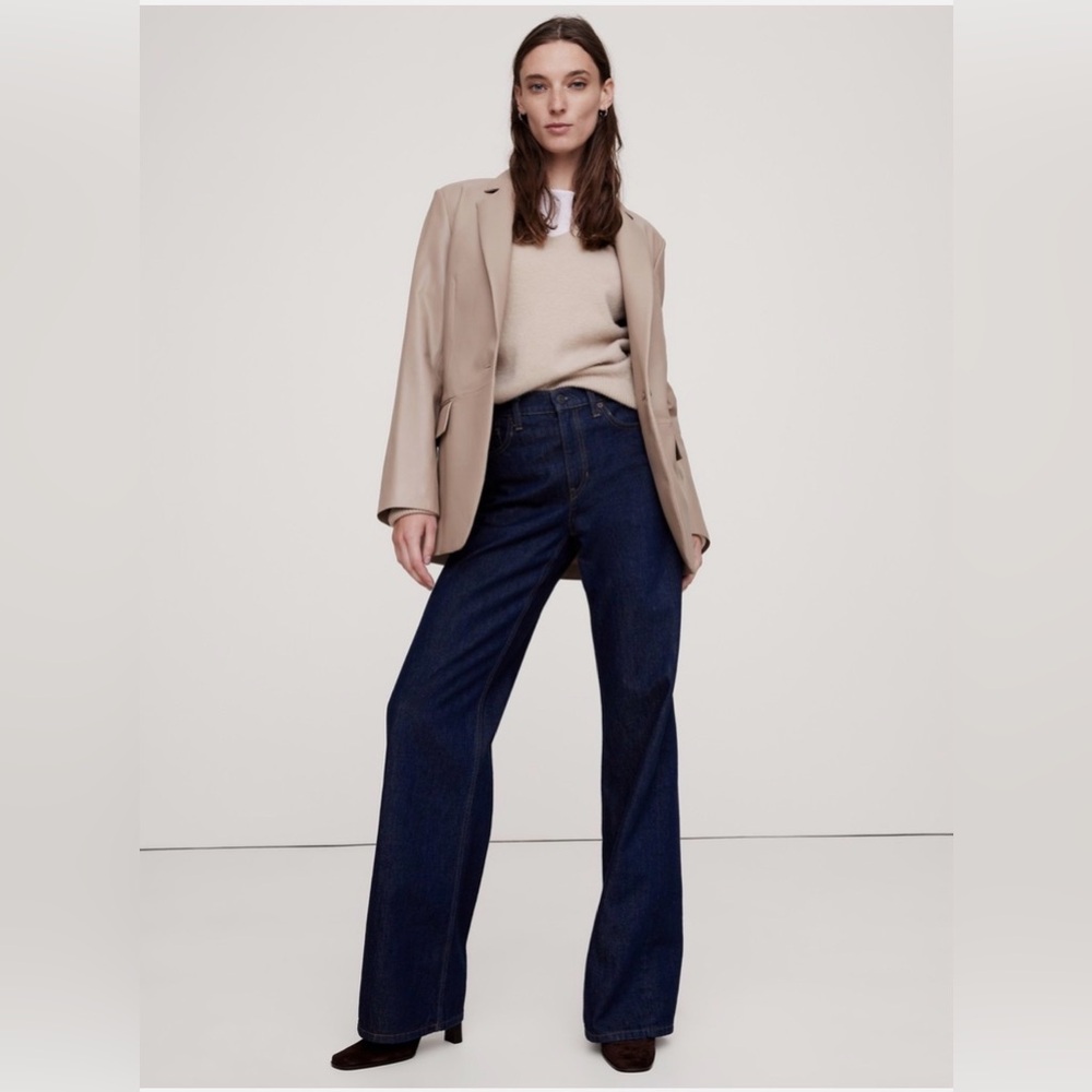 BANANA REPUBLIC The Icon Classic Wide-Leg Jean NWT - Dark Rinse
